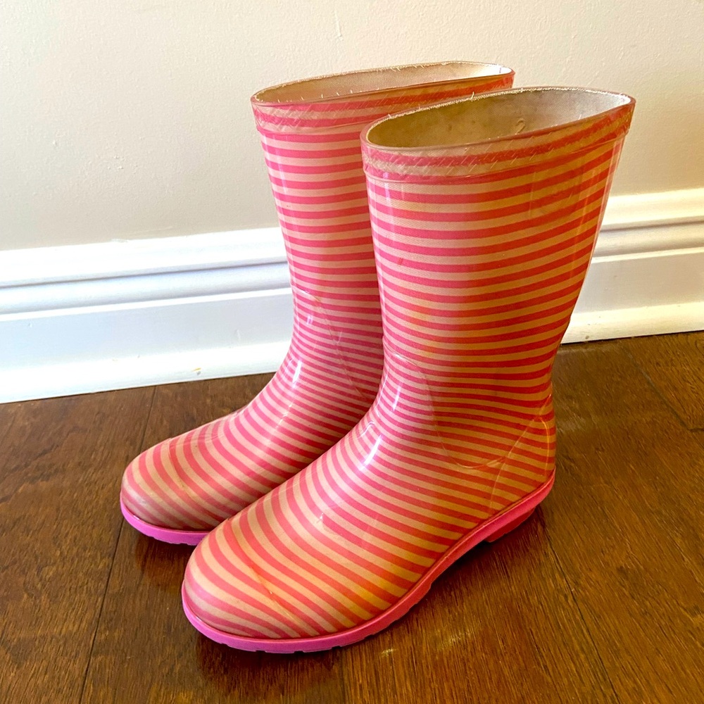UGG Pink Rainboots size Girls 2